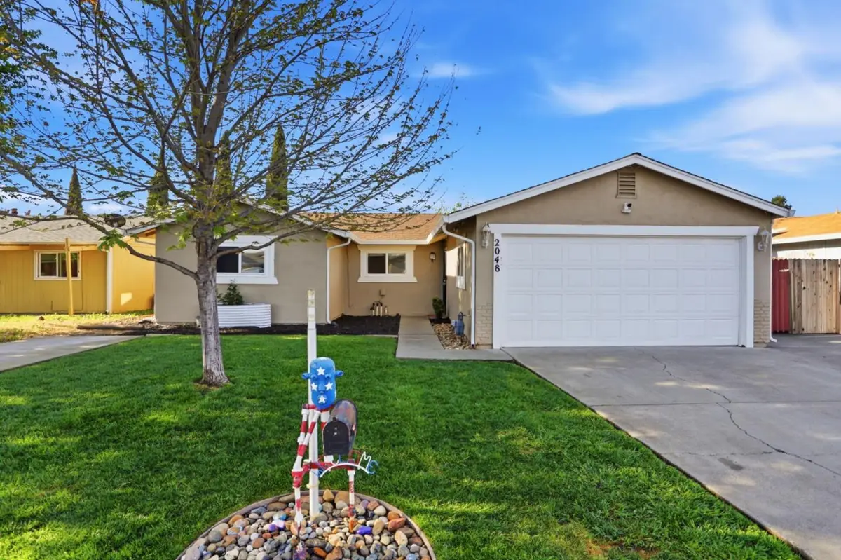 2048 Southwood Drive, Vacaville, CA 95687 - #1