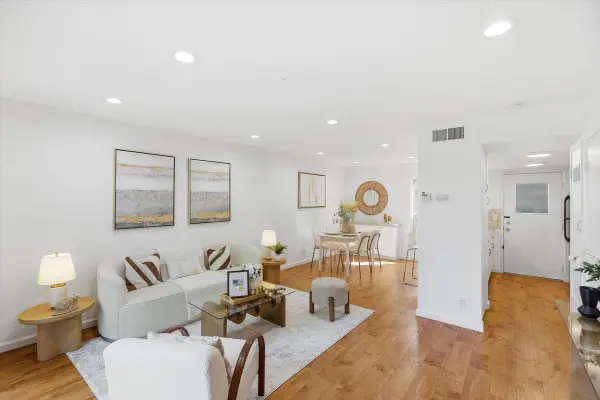 236 E Red Oak Drive #B, Sunnyvale, CA 94086