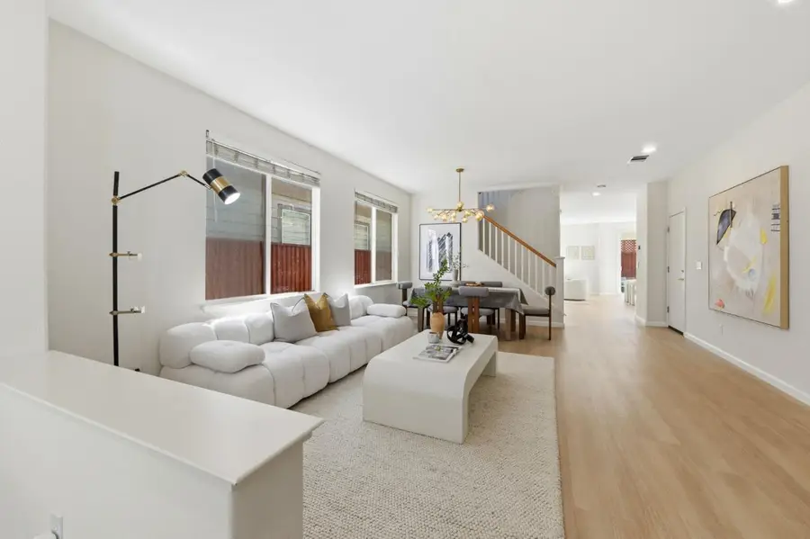 950 Mouton Circle, East Palo Alto, CA 94303 - #3