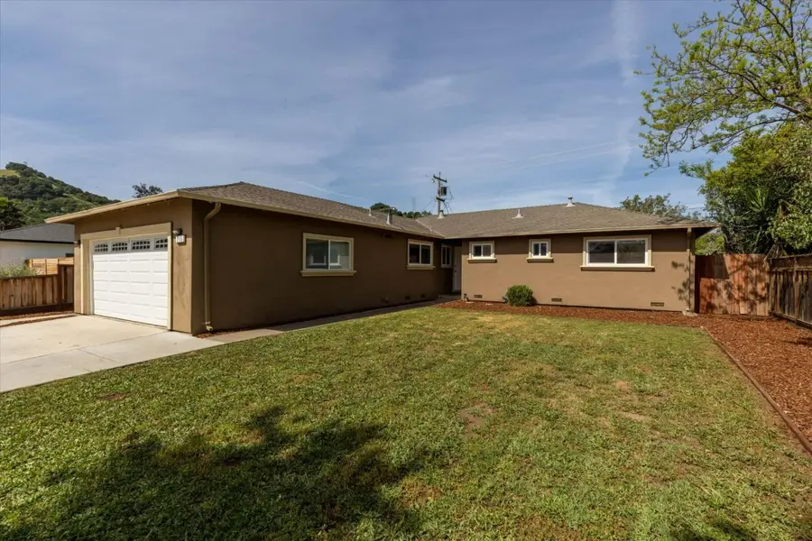 215 Longview Drive, Morgan Hill, CA 95037 - #2