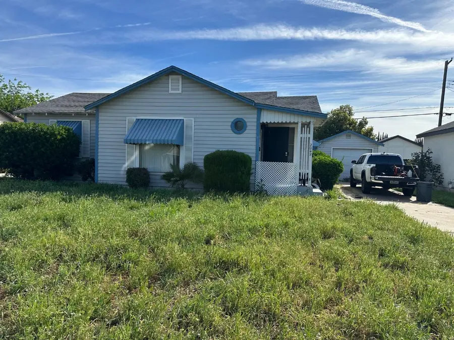 2042 E Mayfair, Fresno, CA 93703 - #2