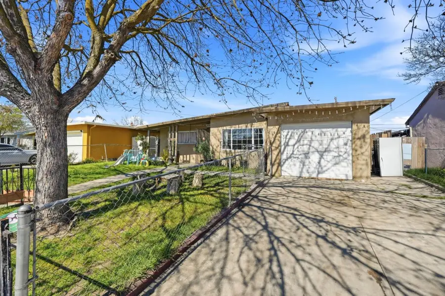 333 W 4th Street, Stockton, CA 95206 - #3