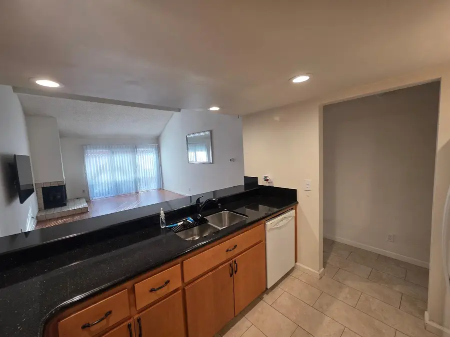 648 W Sunnyoaks Avenue, Campbell, CA 95008 - #3