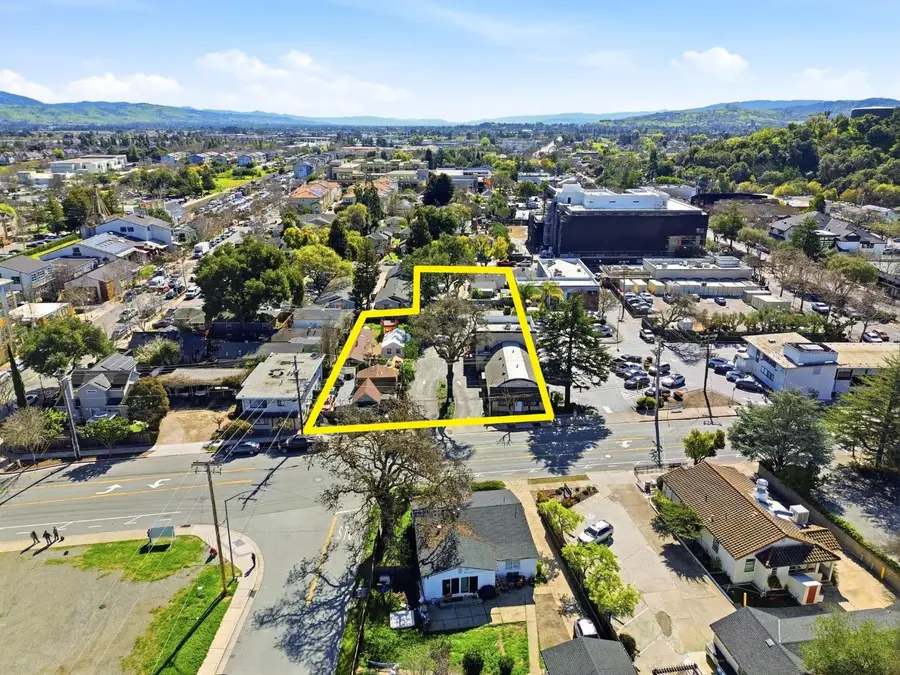 55 E 1st Street, Morgan Hill, CA 95037 - #2