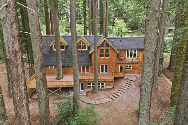 Address Withheld By Seller, Woodside, CA 94062