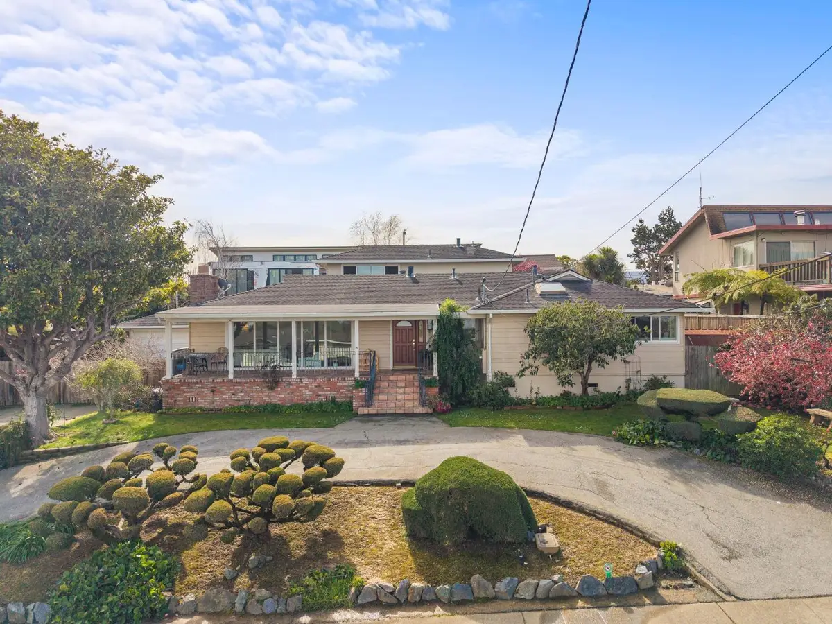 2725 Belmont Canyon, Belmont, CA 94002 - #1