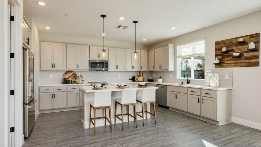 3246 Oak Trail Drive, Manteca, CA 95337 - #2