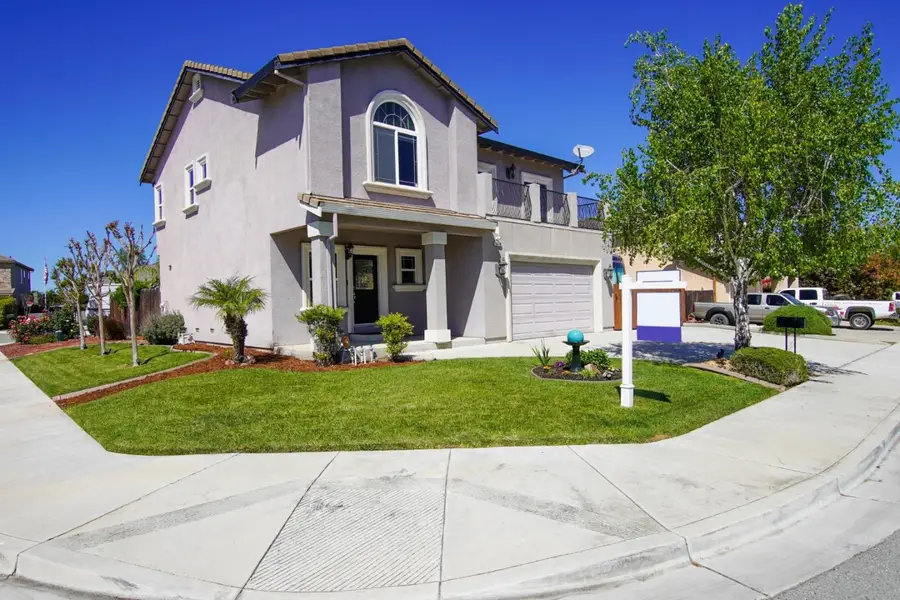 1890 Calistoga Drive, Hollister, CA 95023 - #2