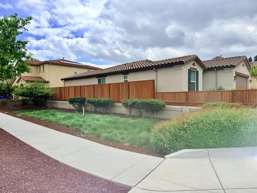 715 Alicante Drive, Hollister, CA 95023 - #2