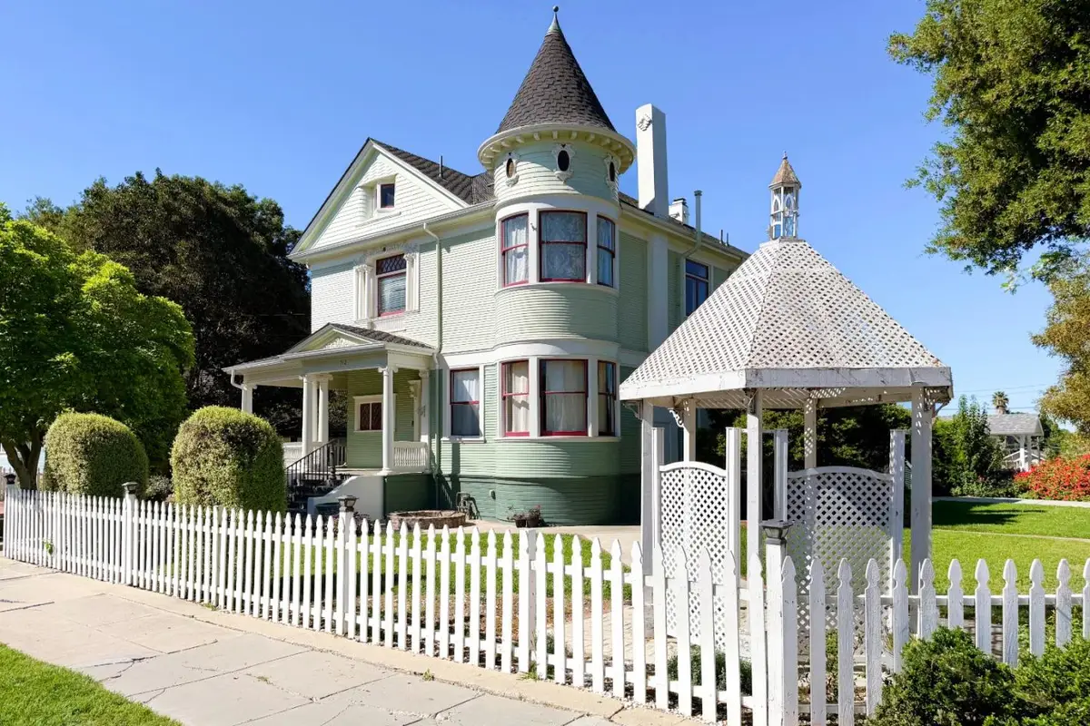 712 West Street, Hollister, CA 95023 - #1