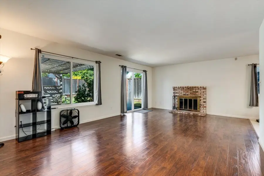 523 Thomas Circle, Suisun City, CA 94585 - #3