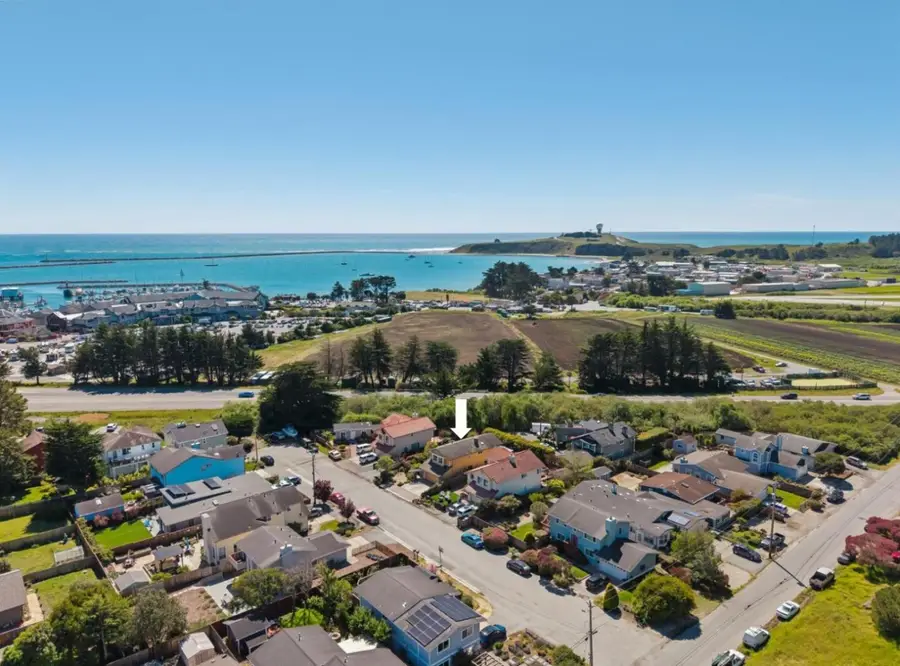 123 Presidio Avenue, El Granada, CA 94019 - #2