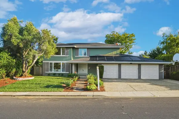 2741 Waltham Cross Street, Belmont, CA 94002