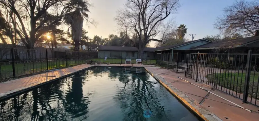 902 Mercey Springs Road, Los Banos, CA 93635 - #2