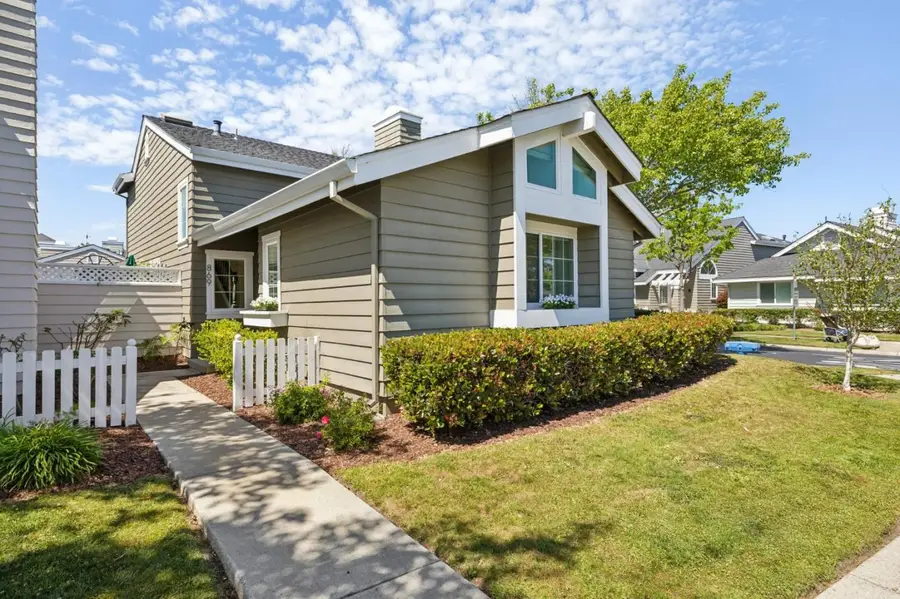 869 Newport Circle, Redwood City, CA 94065 - #2