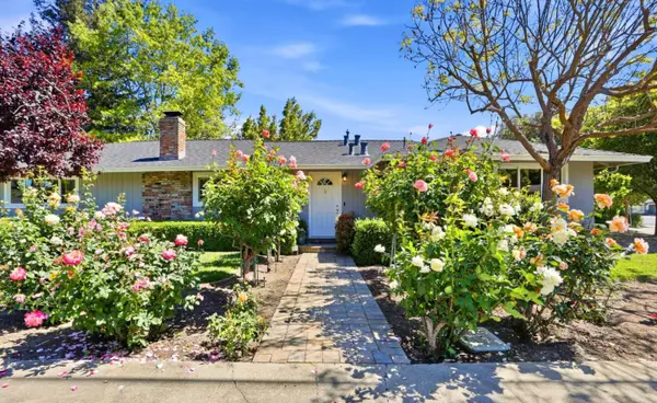 1701 S Springer Road, Mountain View, CA 94040