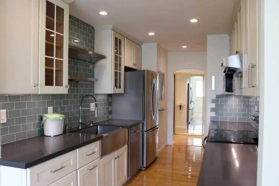 1110 Bayswater Avenue #105, Burlingame, CA 94010 - #2