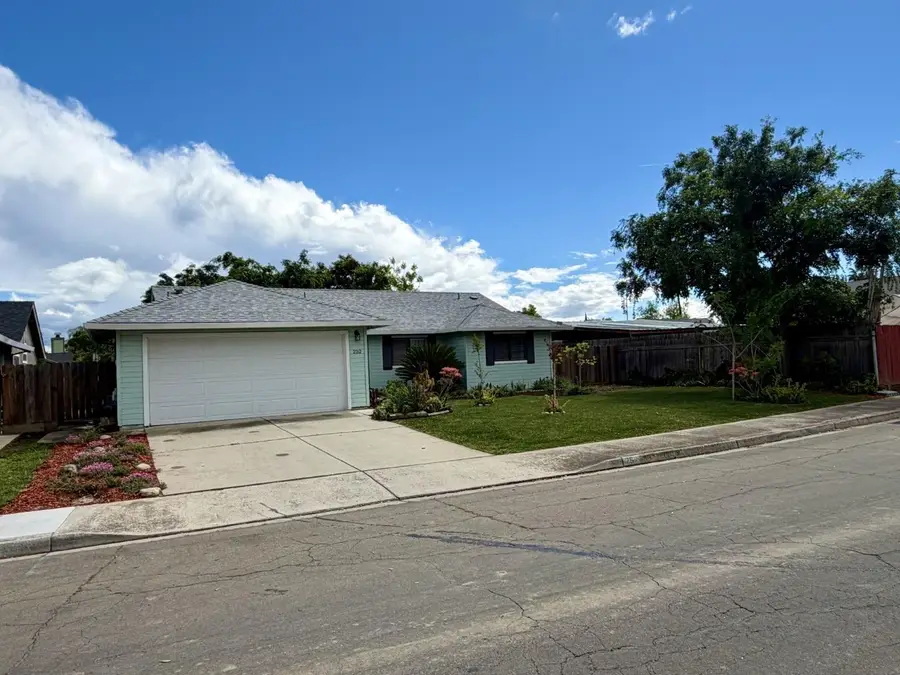 252 Finster Street, Patterson, CA 95363 - #3