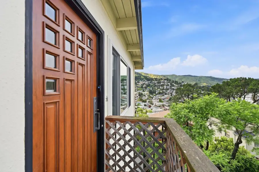 50 Tulare Street, Brisbane, CA 94005 - #3