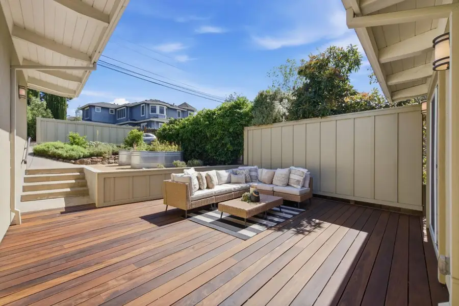 50 Hilltop Drive, San Carlos, CA 94070 - #3