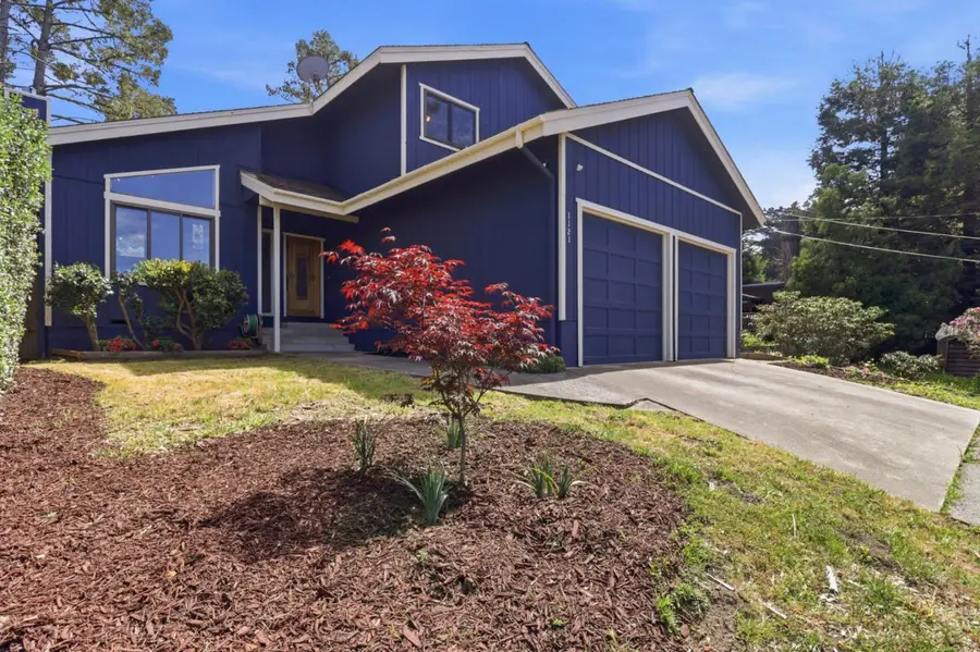 1121 Date Street, Montara, CA 94037 - #2