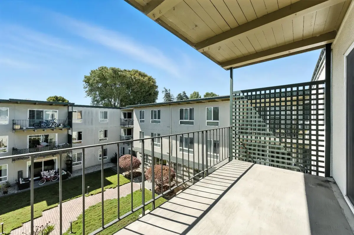 932 Peninsula Avenue #406, San Mateo, CA 94401 - #1