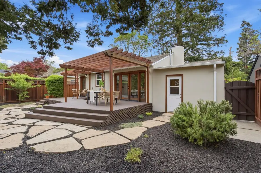 12 Athlone Way, Menlo Park, CA 94025 - #2