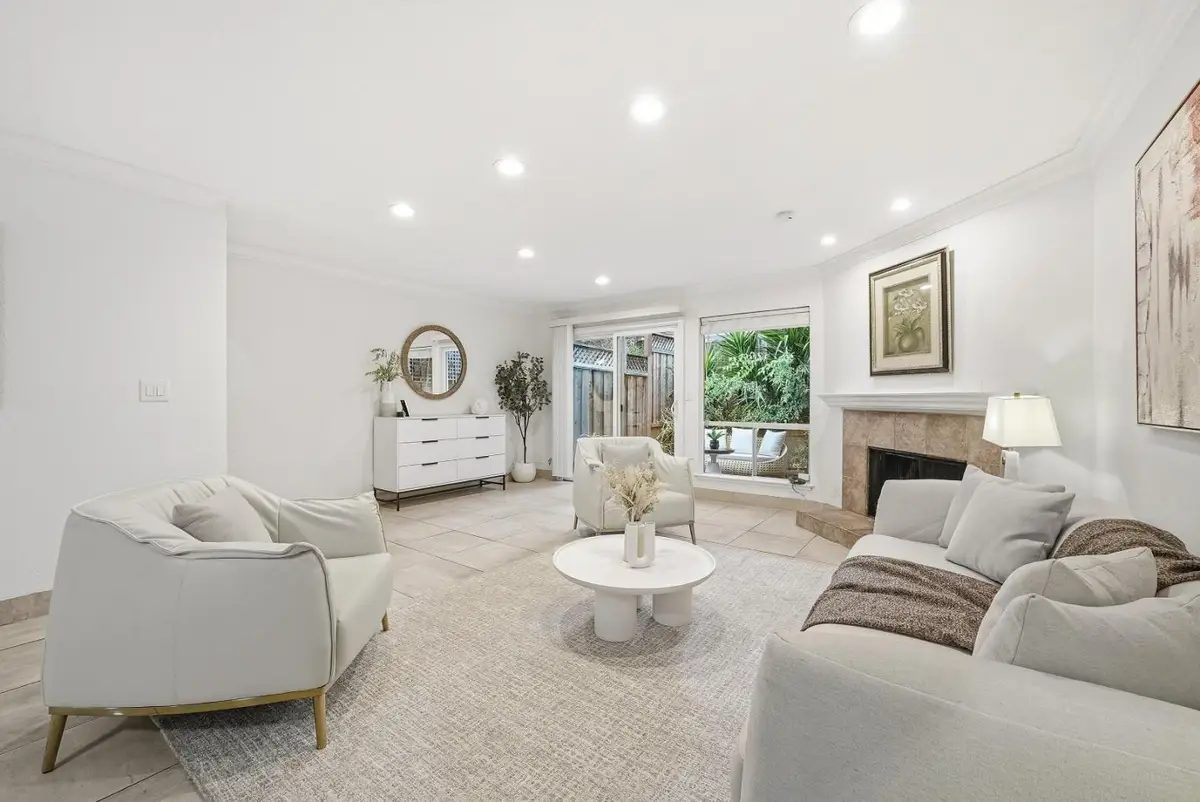 117 Mission Drive, East Palo Alto, CA 94303 - #1