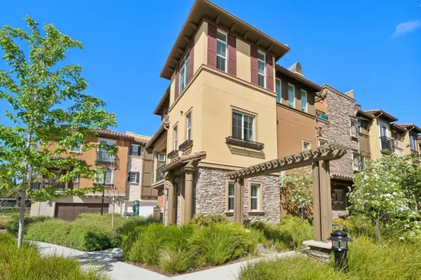663 Alamo Court, Mountain View, CA 94043