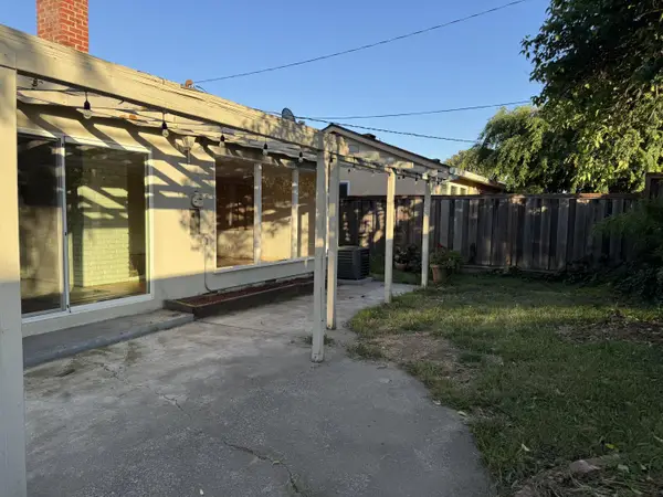 4867 Little Branham Lane, San Jose, CA 95124