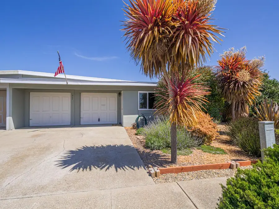 711 Bronte Avenue, Watsonville, CA 95076 - #2