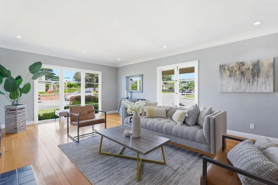 101 Edgeworth Avenue, Daly City, CA 94015 - #2