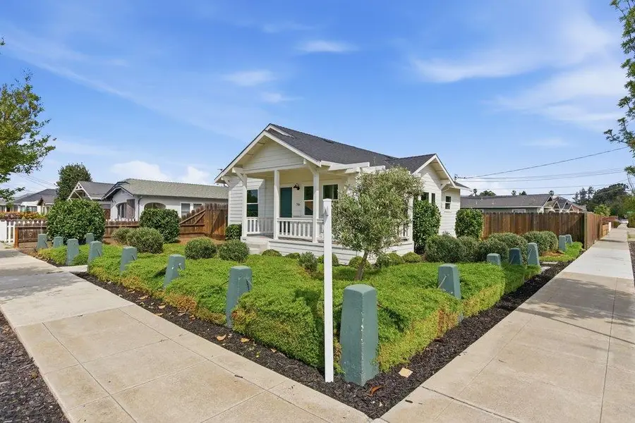 706 Central Avenue, Hollister, CA 95023 - #2