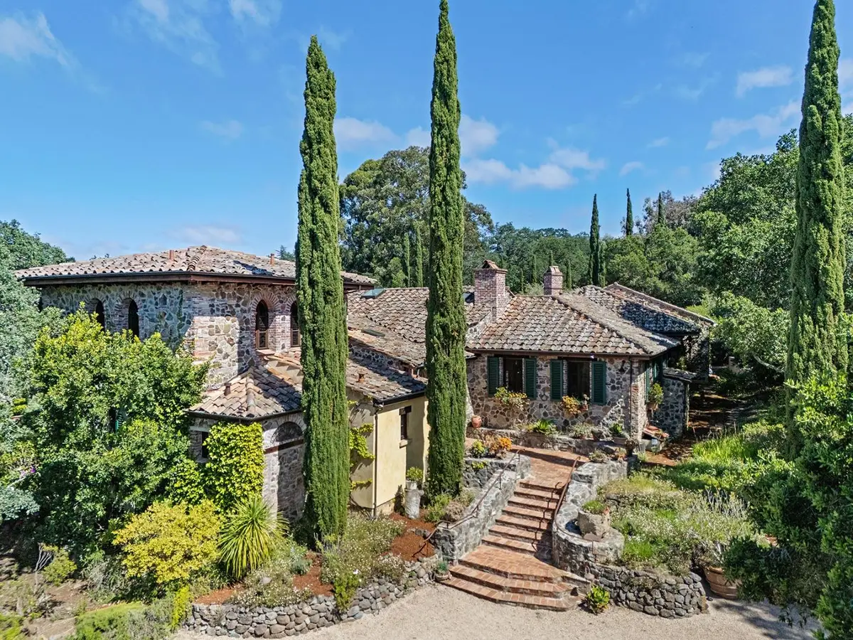 600 Moore Road, Woodside, CA 94062 - #1