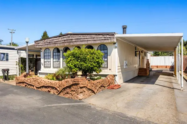 789 Green Valley Road #11, Watsonville, CA 95076