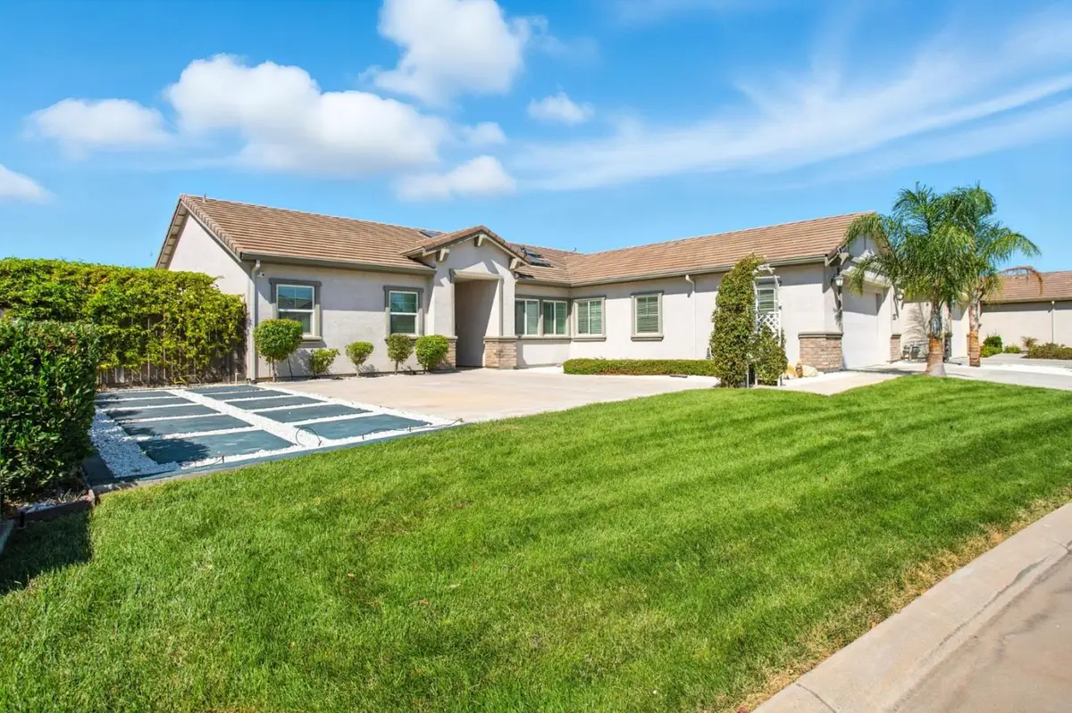 2061 Doncaster Court, Olivehurst, CA 95961 - #1
