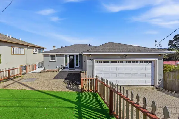 2517 Read Avenue, Belmont, CA 94002