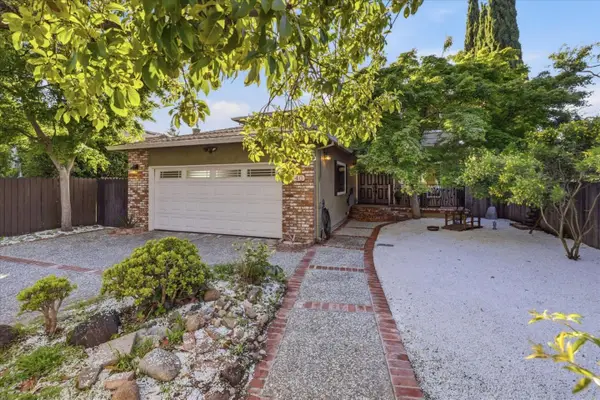 440 Carlos Avenue, Redwood City, CA 94061
