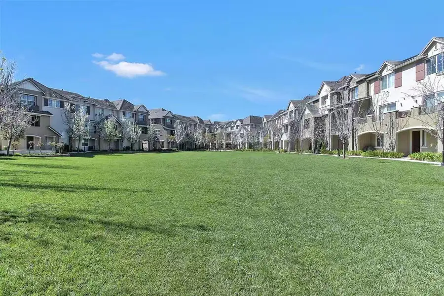 2152 Sheffield Drive, San Jose, CA 95131 - #2