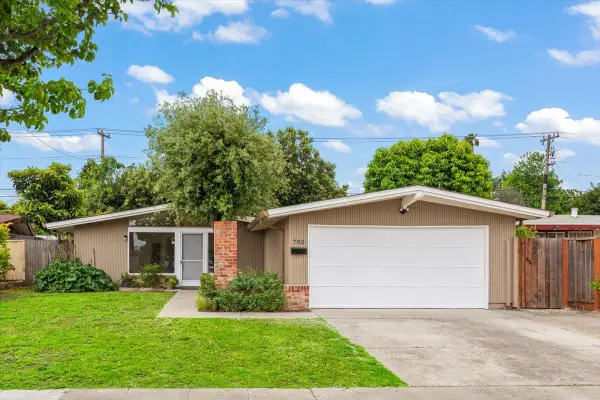 702 Lakefair Drive, Sunnyvale, CA 94089