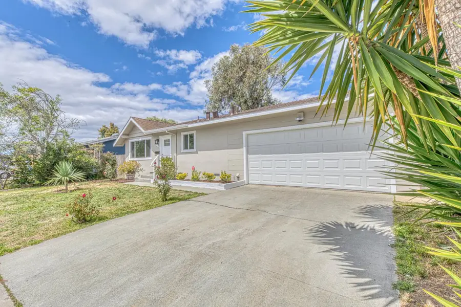 344 Pueblo Drive, Salinas, CA 93906 - #2