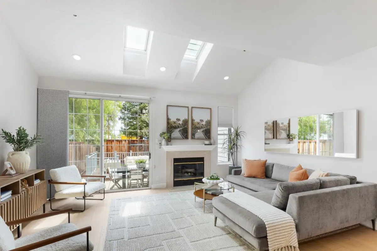800 E Charleston Road #9, Palo Alto, CA 94303 - #1