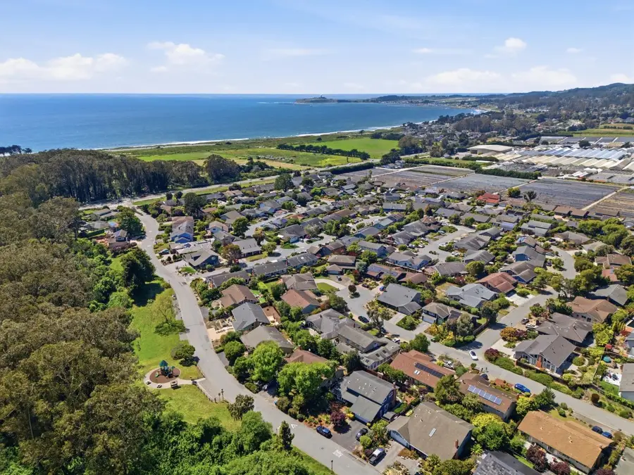 2021 Bordeaux Lane, Half Moon Bay, CA 94019 - #3