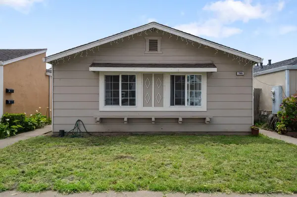 766 Arnold Way, Half Moon Bay, CA 94019