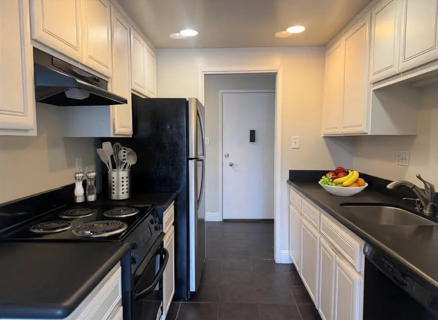 1469 El Camino Real #1, Burlingame, CA 94010 - #2