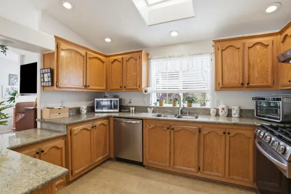 433 Sylvan #120, Mountain View, CA 94041