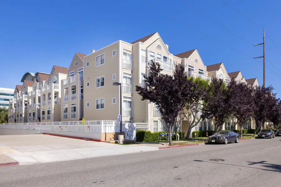 550 Ortega Avenue #A214, Mountain View, CA 94040 - #3