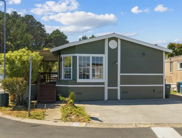 140 Barranca Lane #140, Moss Beach, CA 94038