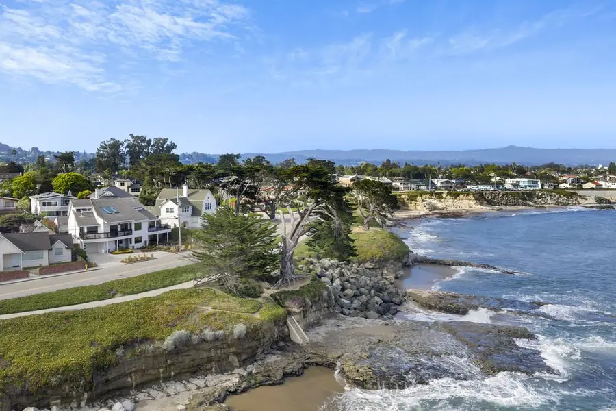 1212 W Cliff Drive, Santa Cruz, CA 95060 - #2