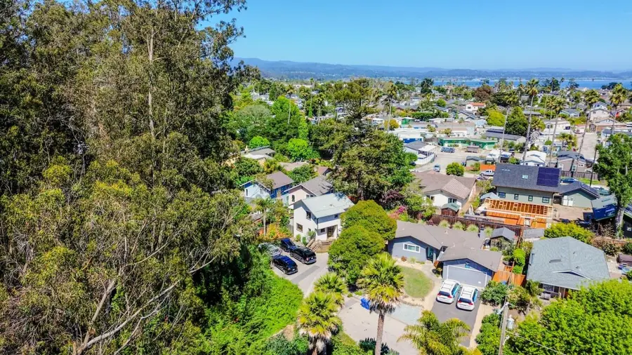 572 Palisades, Santa Cruz, CA 95062 - #2